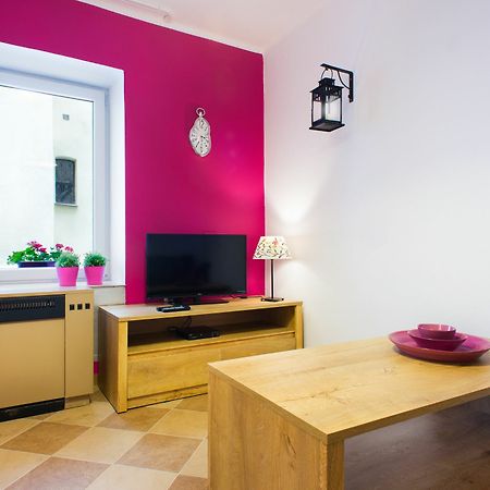 Berry Apartments II Красков Екстериор снимка